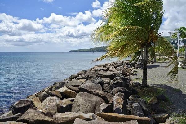 Car Rental in Martinique. Easy, Quick and Budget rent car in Martinique | addCar Rental