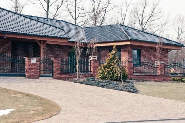 Galerie realizací rodinných domů z našich lícových cihel a obkladových pásků - BRICKLAND