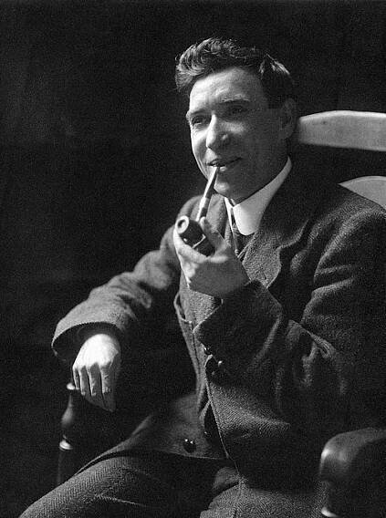 W. H. Davies - Wikipedia