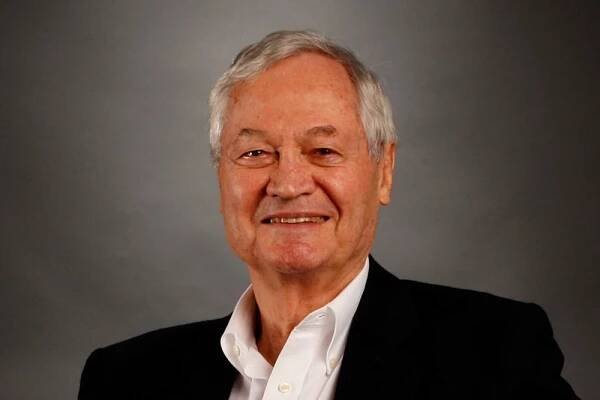 HOLLYWOOD - NOVEMBER 09:  Producer/director Roger Corman of the film 'Mr. Warmth: The Don Rickles Project' poses in the portrait studio during AFI FEST 2007 presented by Audi held at ArcLight Cinemas on November 9, 2007 in Hollywood, California.  (Photo by Mark Mainz/Getty Images for AFI)
