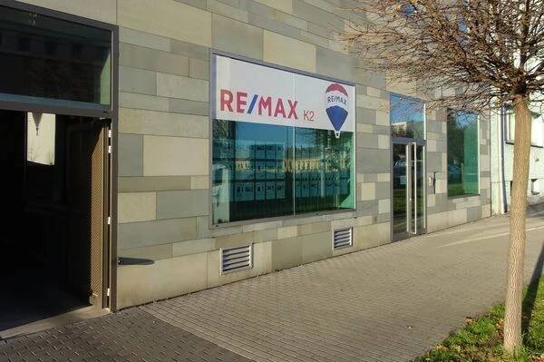 RE/MAX G8 Reality foto 3