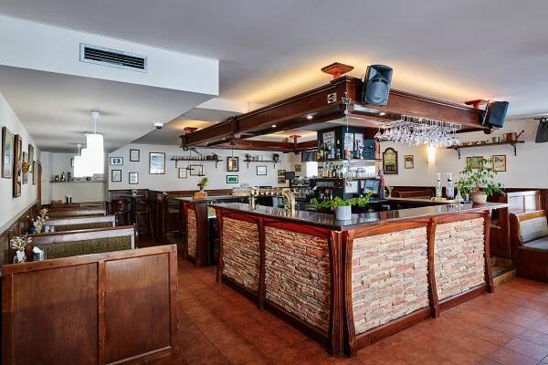 Úvod | RESTAURACE ZLATÁ HVĚZDA