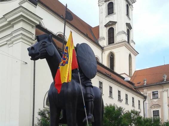 Slavnostní odhalení sochy – Moravská národní obec – Za Moravu