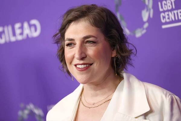 Mayim Bialik