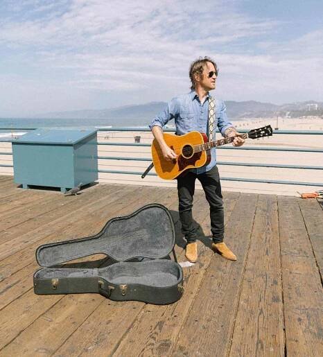 Chris Shiflett's new solo single 