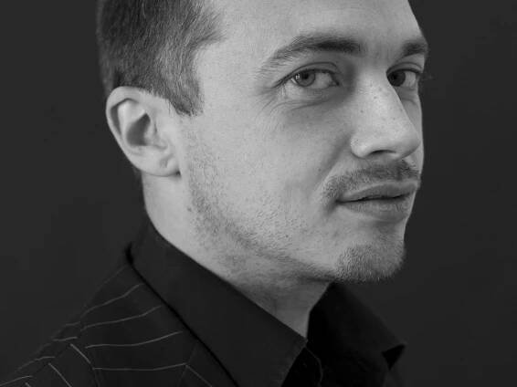 John McCullough – Queer poets in greek