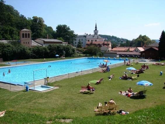 Koupaliště v Lysicích