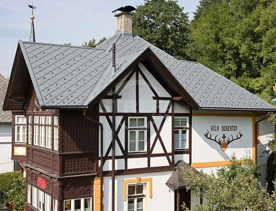 PREFA falcovaná šablona 29 x 29 - stucco - Břidlicová P.10