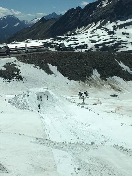 Mölltaler Gletscher otevírá v pátek letní snowpark!