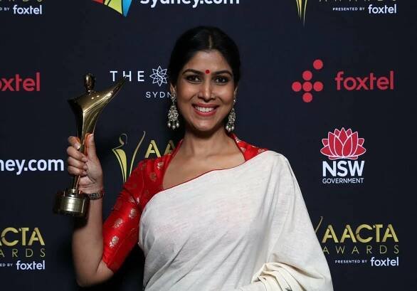 Sakshi Tanwar : Net Worth, Height, Weight, Age, Affairs, Wiki, Facts and Figures 11