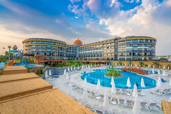 Arnor De Luxe Hotel & Spa*****
