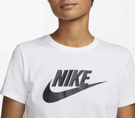 Nike Dámské tričko Essentials DX7906-100 M Velikost M