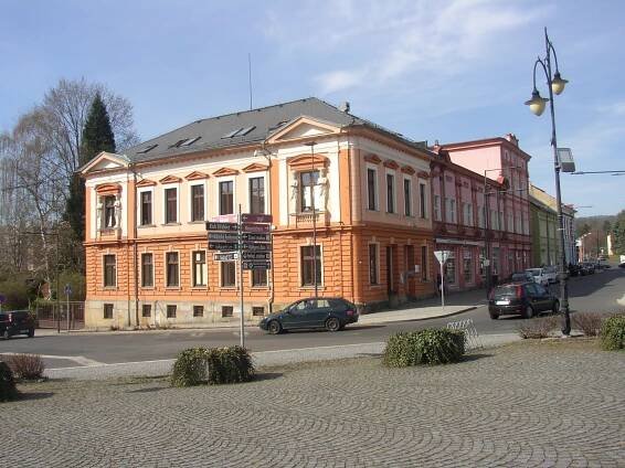 Seznam budov ve Varnsdorfu – Wikipedie