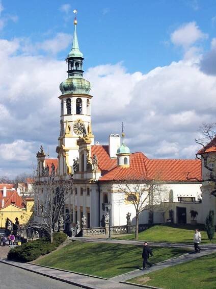 File:Loreta (Praha)2.jpg - Wikimedia Commons