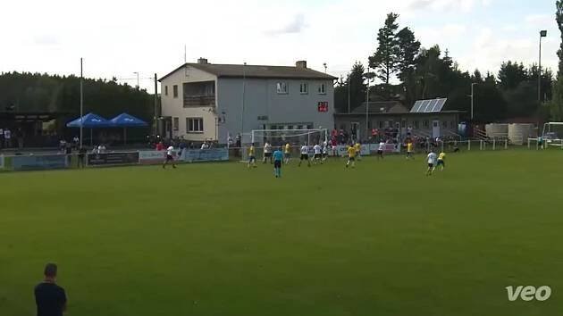 Gól kaznějovského gólmana Radka Šaška přes celé hřiště - FK Bohemia Kaznějov vs. FC Chotíkov 1932 5:0.