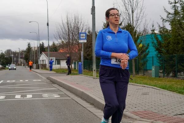 Dubnový Běh na 2 míle: Z prvenství se radovali Andrej Višněvský a Petra Hájková