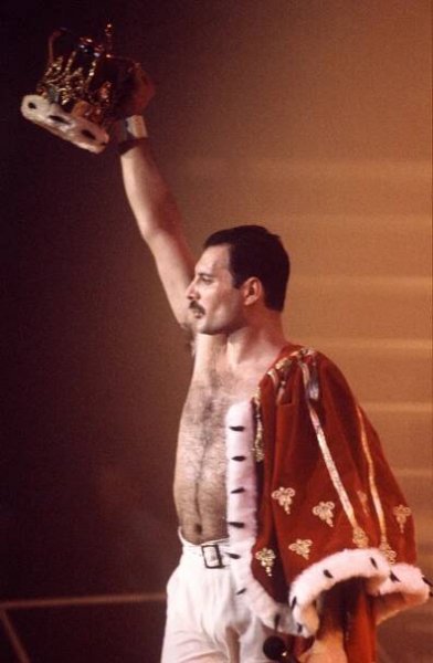 Obrazem: Hudební legenda. Před 30 lety zemřel Freddie Mercury