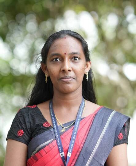 REVATHY RAJ AR : Librarian