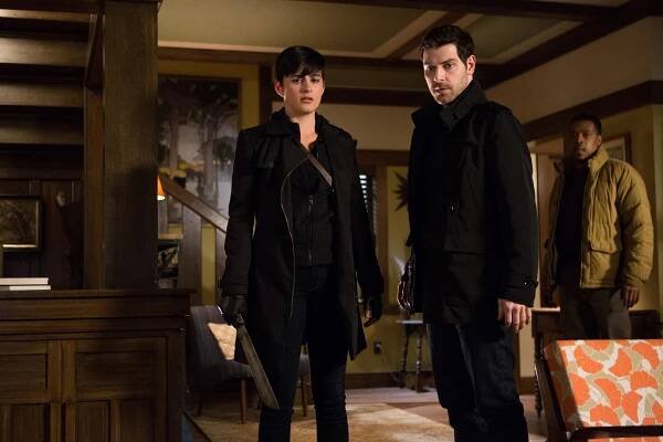 Grimm - Portál - Z filmu - Jacqueline Toboni, David Giuntoli