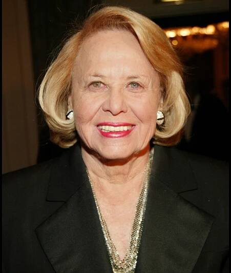 Famed NY gossip columnist Liz Smith dead at 94