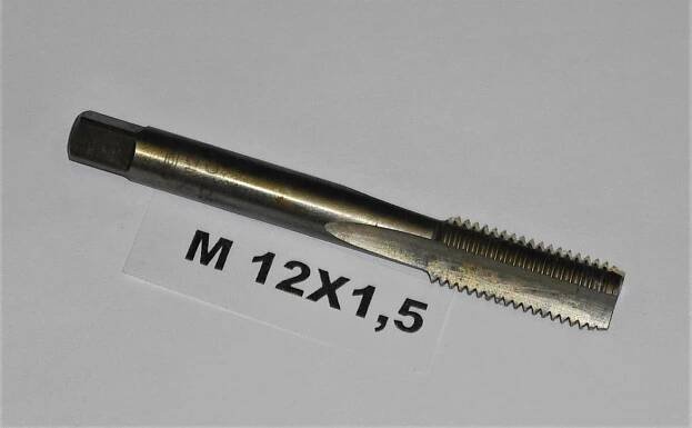 Závitník strojní s přímou drážkou M 12x1,5 - Průmysl