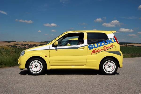 Miluju splašená Suzuki | Petroldriver
