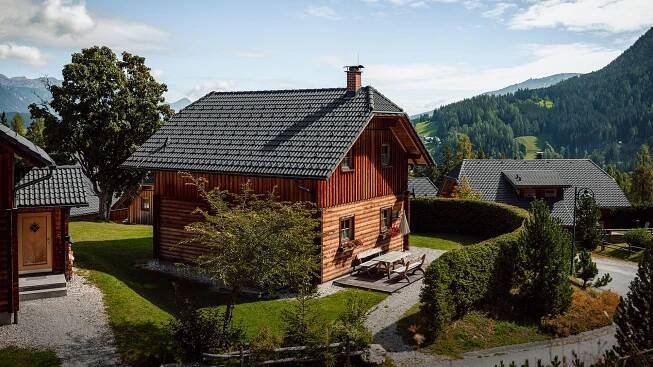 Komfort-Almhütte Enzian