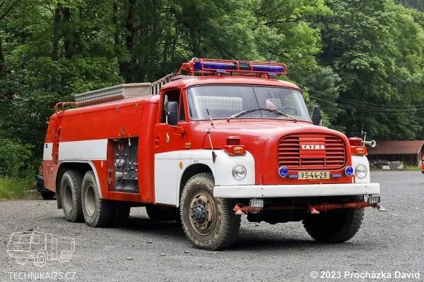 JSDH Velké Karlovice - CAS 32 - Tatra 148 - TECHNIKAIZS.cz