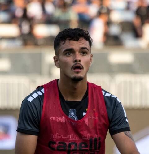 Vicente Fernández (Chilean footballer)