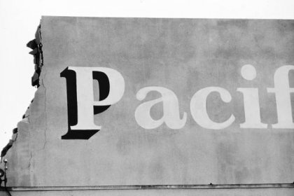 Pacific Ocean Park signage