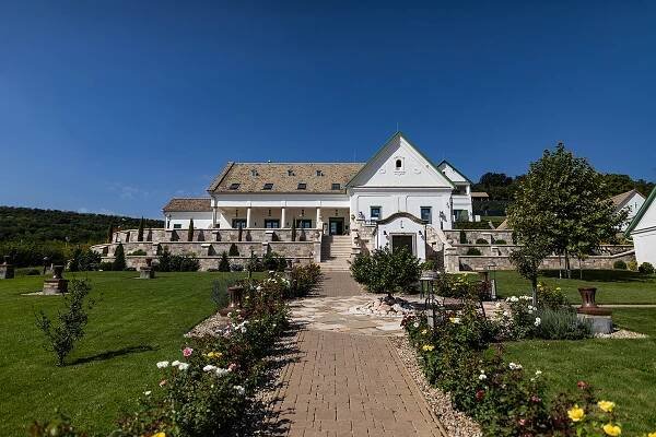 Takler Wine Estate