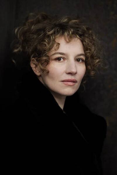 Antonia Bill - Fitz + Skoglund Agents