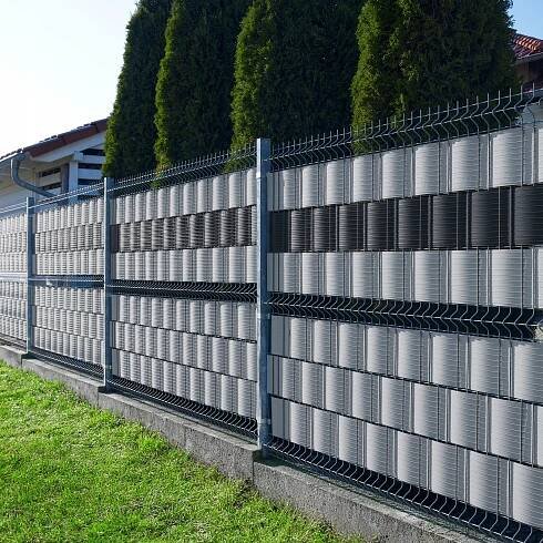 Stínící panelové pásy SILNÁ 900 g/m2, 19 Cm Šedá, 1x2,5 m, ustřižený pásek Gramáž 1200 g/m²