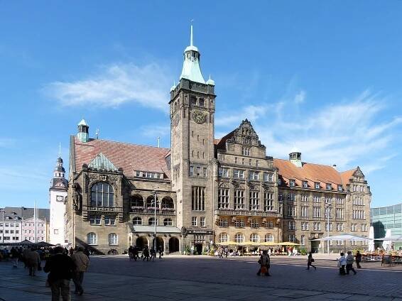 Soubor:Sachsen, Chemnitz, Neues Rathaus, Einweihung 1911, Foto vom 06.09.2011.jpg