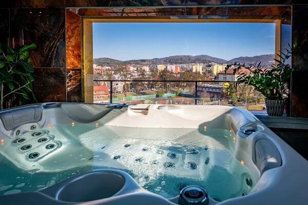 Z ruiny v Rožnově vybudoval pivovar i wellness. Vnuk pokračuje v rodinné tradici