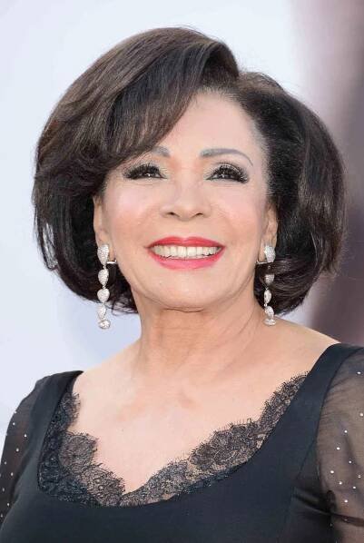 Great Haircuts for Women Over 70