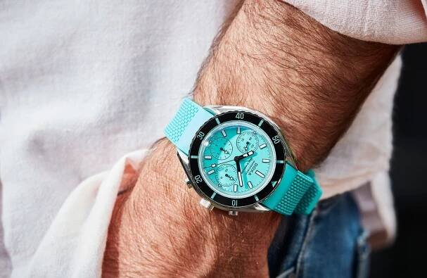 Doxa SUB 200 C-Graph Aquamarine 798.10.241.25 | Hodinky Koscom