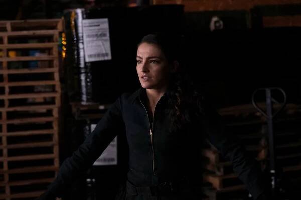 Flash - Rayo de Luz (S07E14) (2021) | Tvůrci | ČSFD.cz