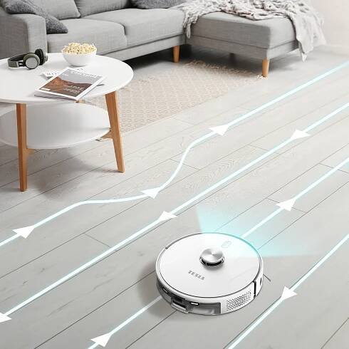 TESLA RoboStar iQ700 Plus ROBIQ700PWHT