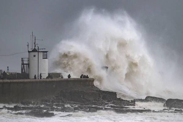 Map shows where Storm Amy will hit the UK as Met Office issues weather warnings