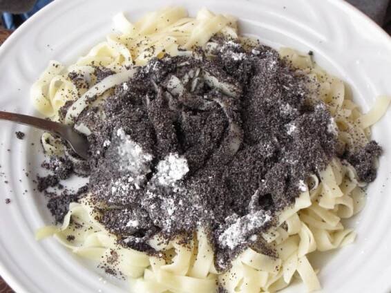 Recept: Nudle s mákem