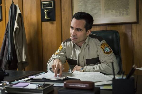 Batesův motel - Přesvědčování - Z filmu - Nestor Carbonell