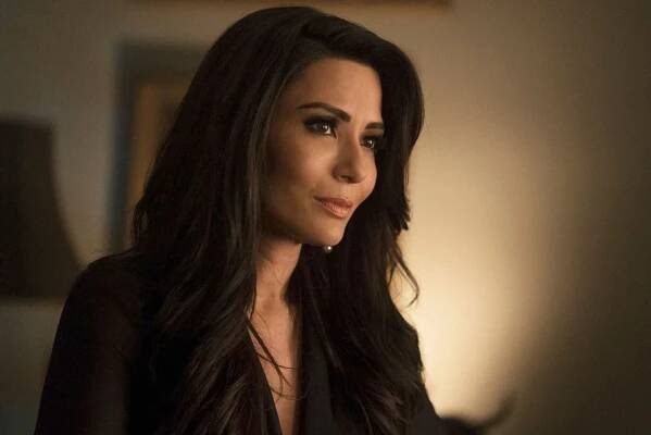 Riverdale - Kapitola 26: Zlomené srdce - Z filmu - Marisol Nichols
