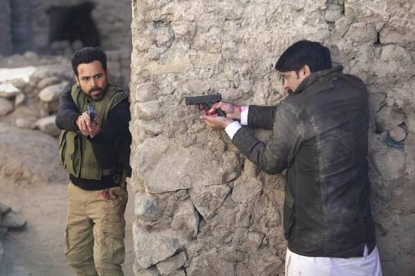 Krvavý bard - Silnějšíť hřích nad silný úmysl - Z filmu - Emraan Hashmi, Jaideep Ahlawat