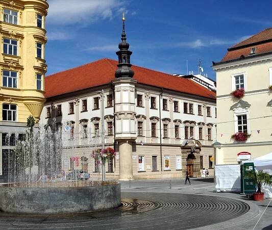 Palác šlechtičen