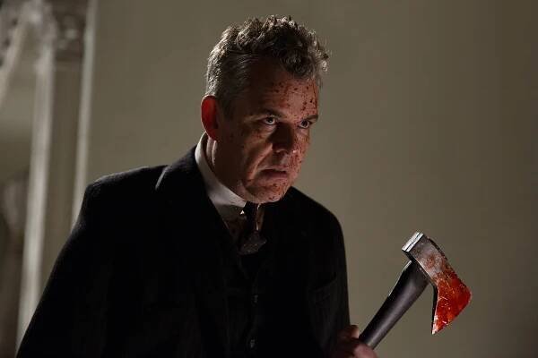 American Horror Story - Do horoucích pekel - Z filmu - Danny Huston