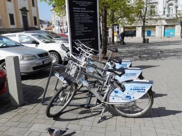 Sdílená kola v Benešově jezdí od dubna, další i se stanovišti přibudou později