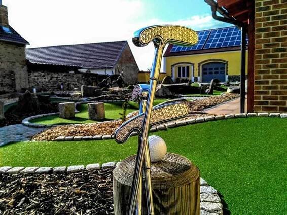 ADVENTURE GOLF » Selský štít