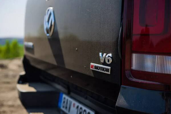 Galerie: Test Volkswagenu Amarok 3.0 TDI v drsné offroadové úpravě Delta4x4 | Autoweb