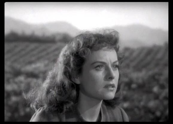 Charlie Chaplin & Paulette Goddard - Hannah, can you hear me? - The Great Dictator
